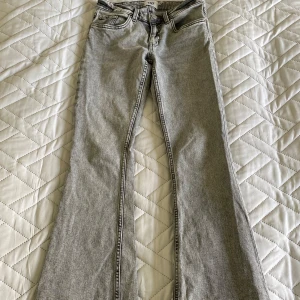Jeans - Jeans från lager 157, modellen low boot🤍