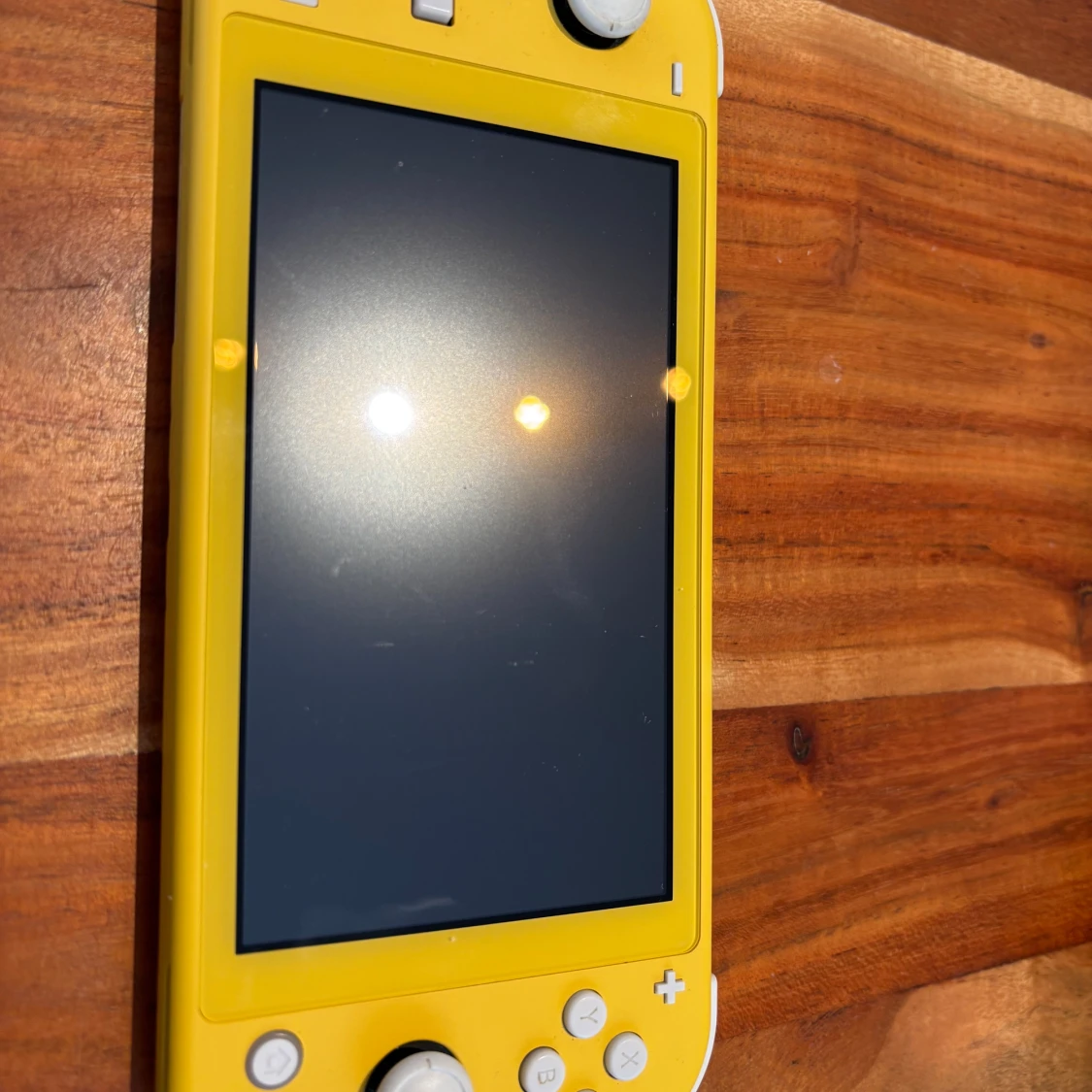 Nintendo Switch Lite med Super Mario U deluxe - 1