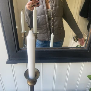 Grå cardigan  - Snygg grå cardigan med knappar framtill. 