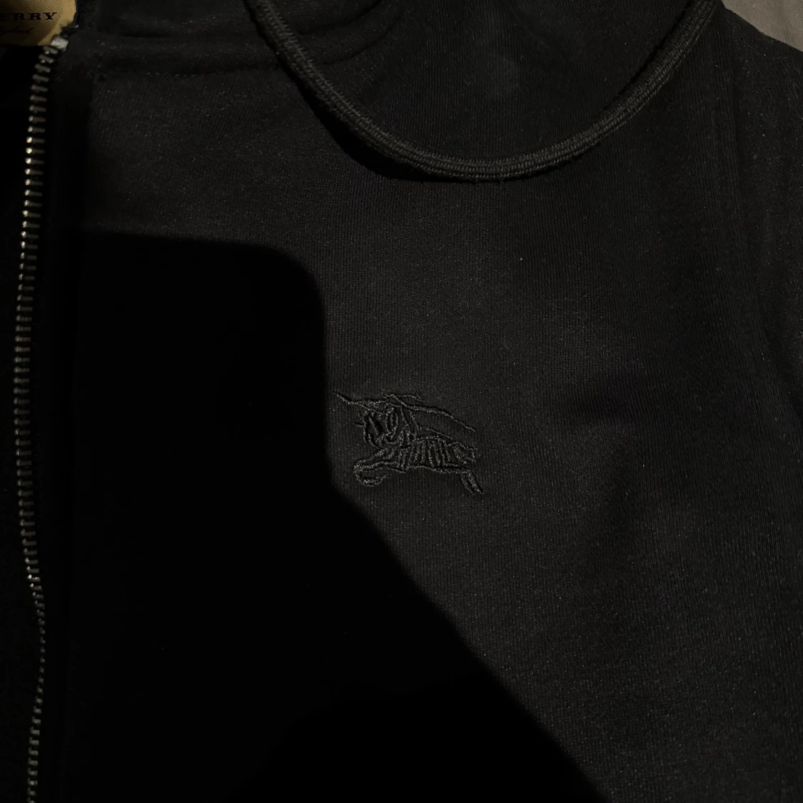 Svart huvtröja från Burberry - 3