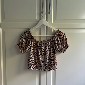Off shoulder topp - Använd nån enstaka gång 
