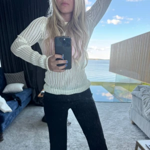 Topp - Topp från hm i storlek xs med lappar kvar