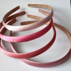 Rosa och ljusrosa hårband - Snyggt   hårband. 1st-20kr