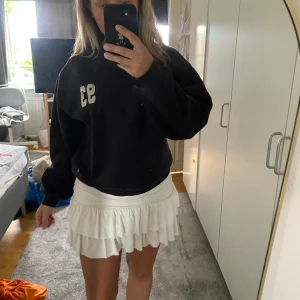 Tröja - Säljer denna från Gina tricot, en bra basic tröja