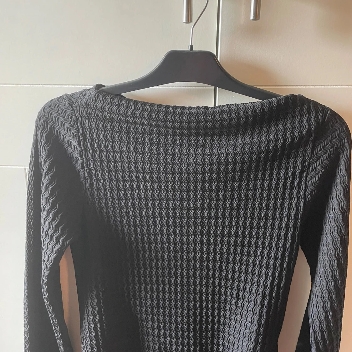 Svart croppad ribbad tröja Lager 157 - 1