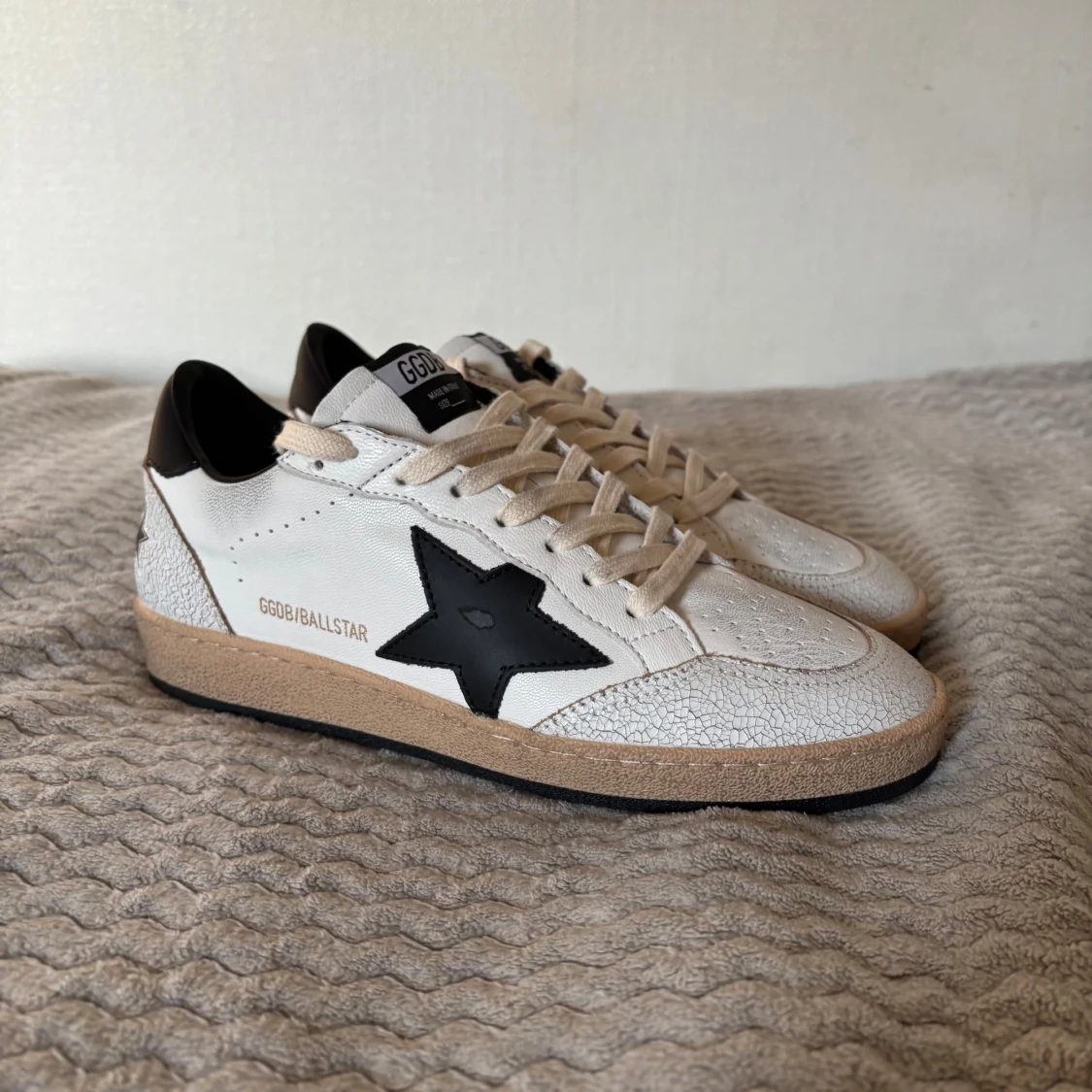 Golden Goose Ballstar