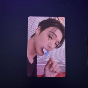 wooyoung ateez photocard - wooyoung ateez photocard från seasons greetings