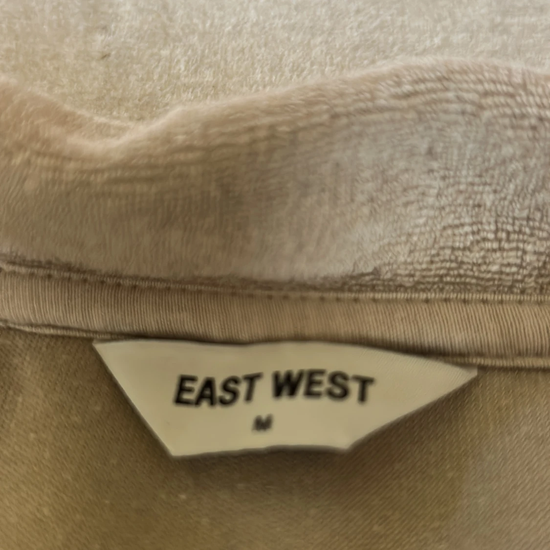 Beige långärmad frotté pikétröja East West - 1