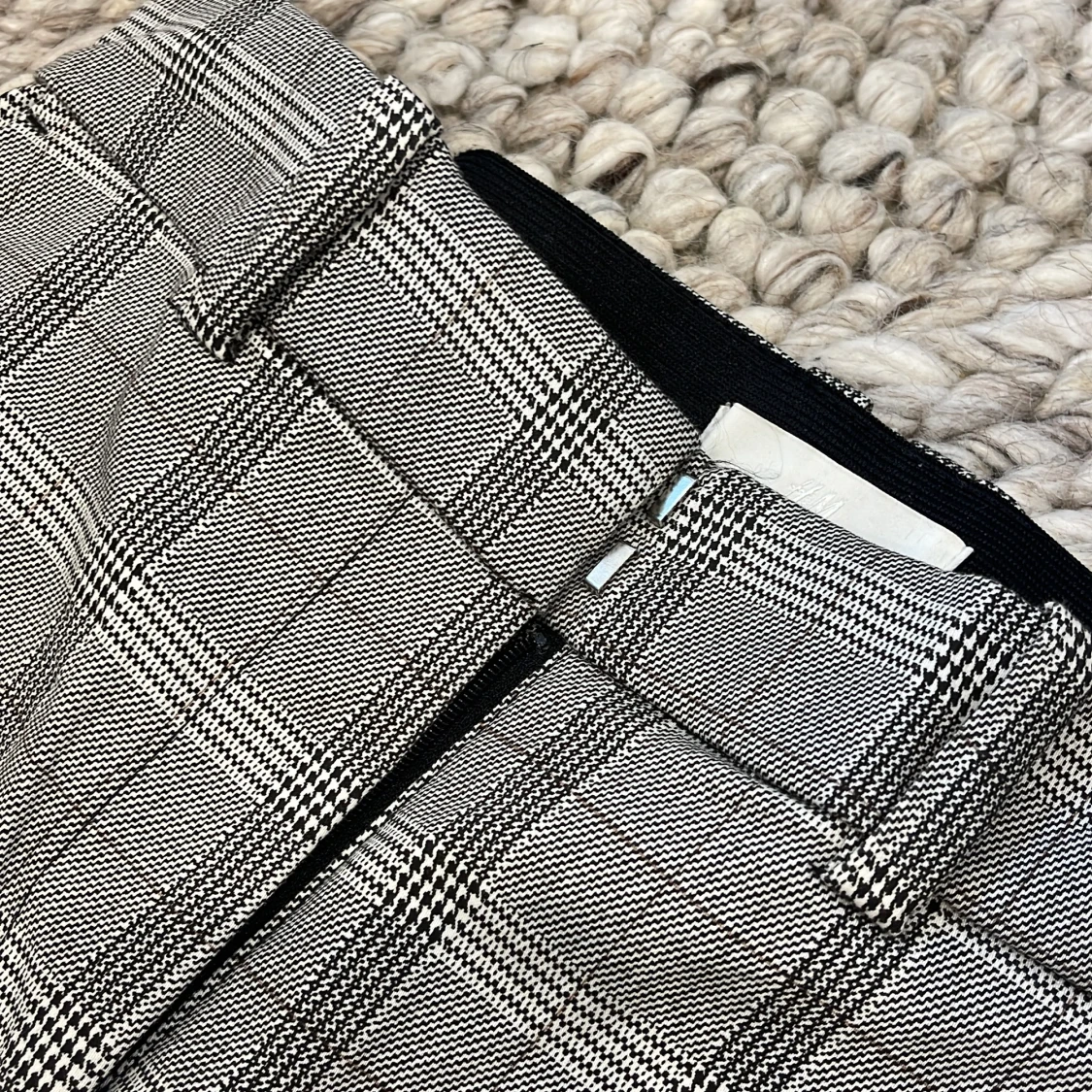 Rutig kostymbyxa från H&M, grå - 1