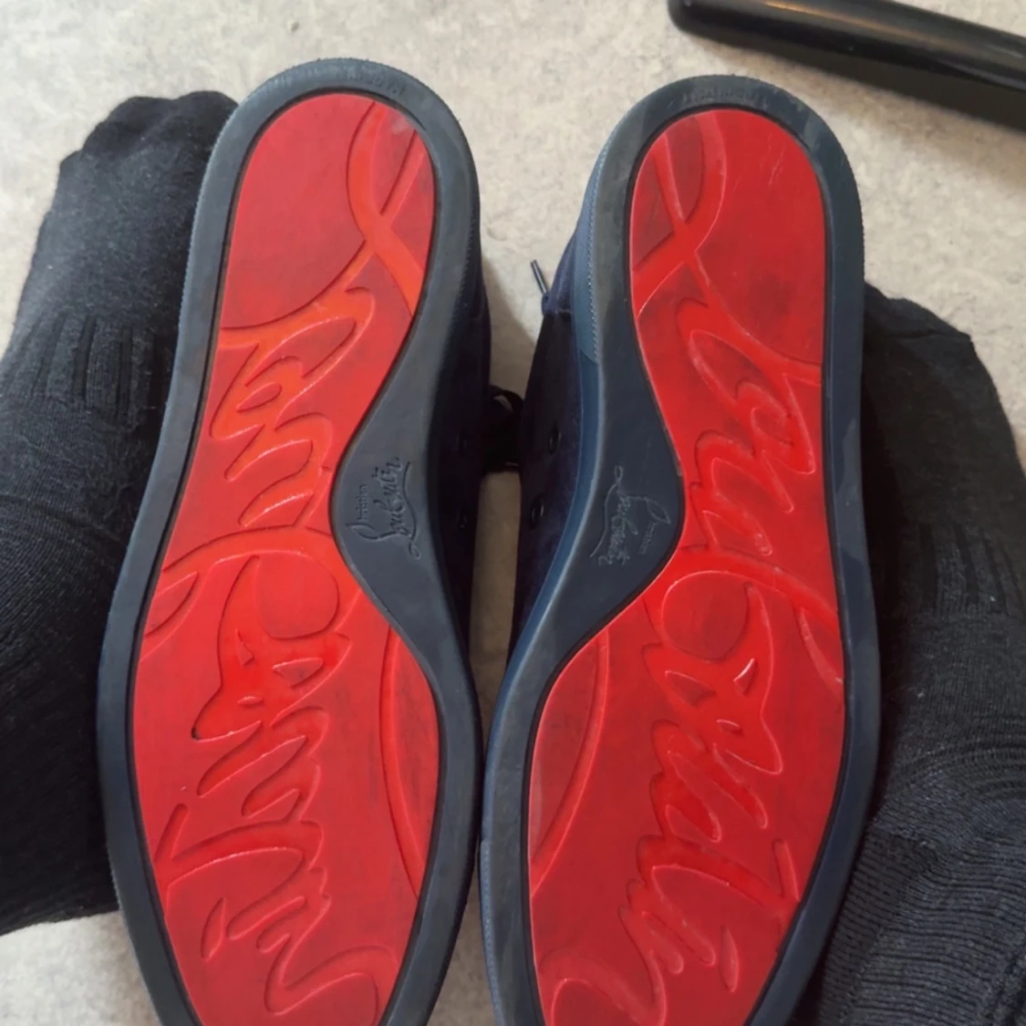 Mörkblå sneakers från Louboutin - 1