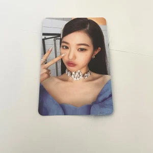 Wonyoung photocard love dive kpop - Från love dive era.  dma för mer foton, officiell!!  