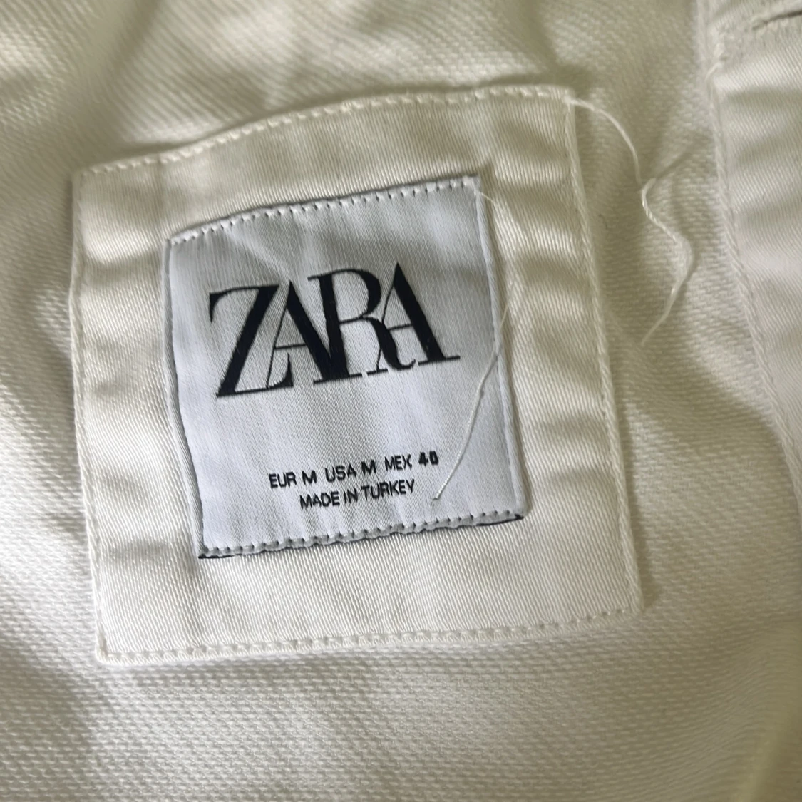 Vit jeansjacka från ZARA - 2
