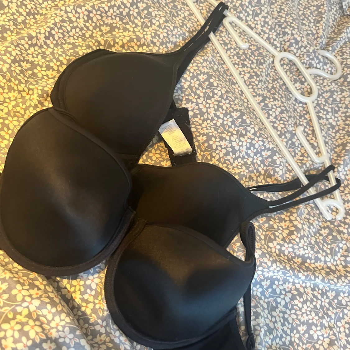 Två svarta BHS - 4