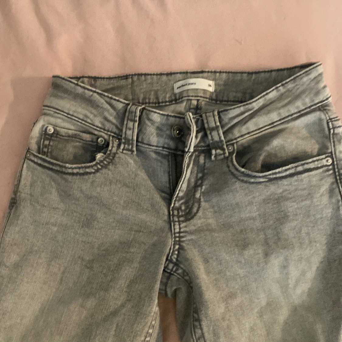 grå bootcut jeans! 🤍 - 1