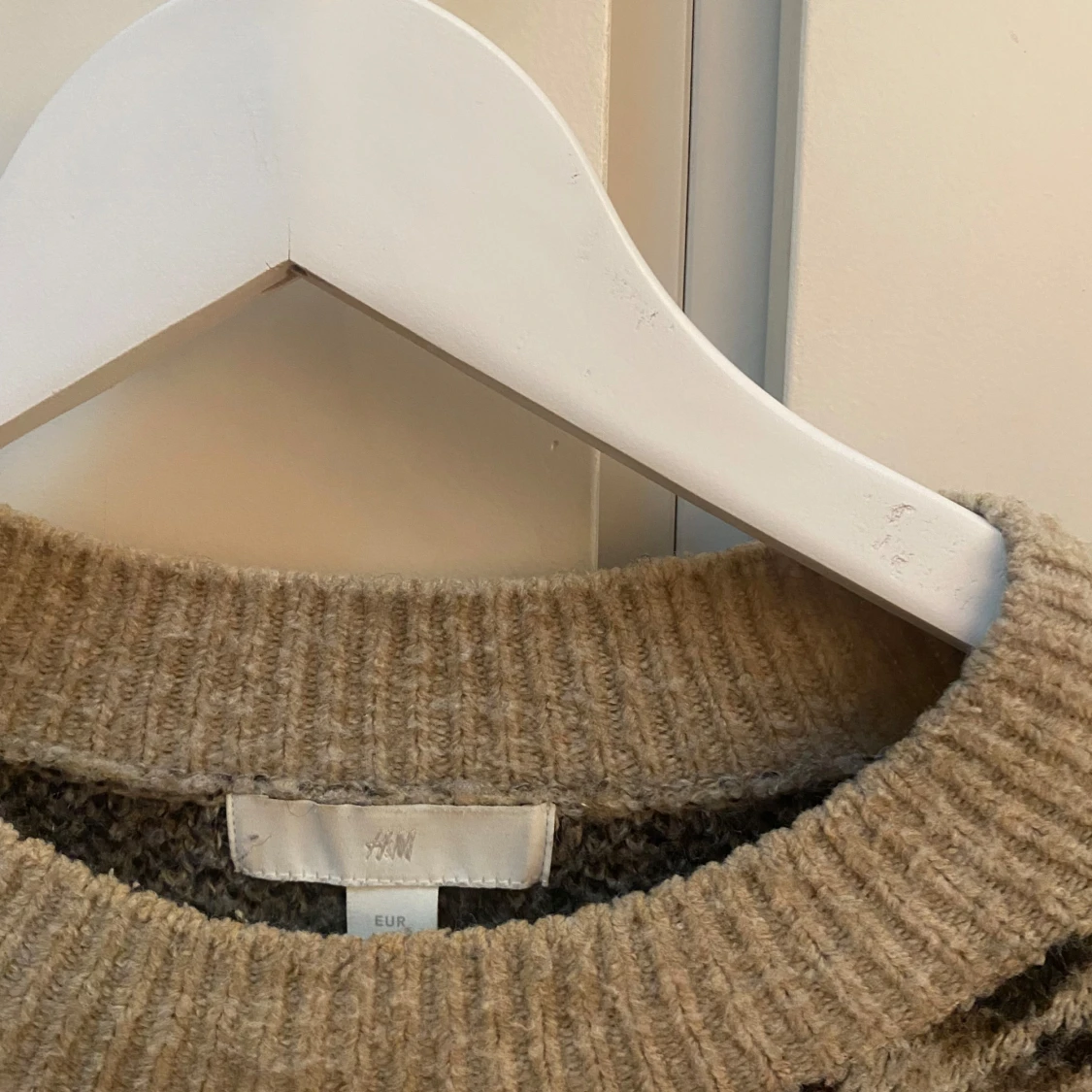 Beige leopardmönstrad stickad tröja från H&M - 3