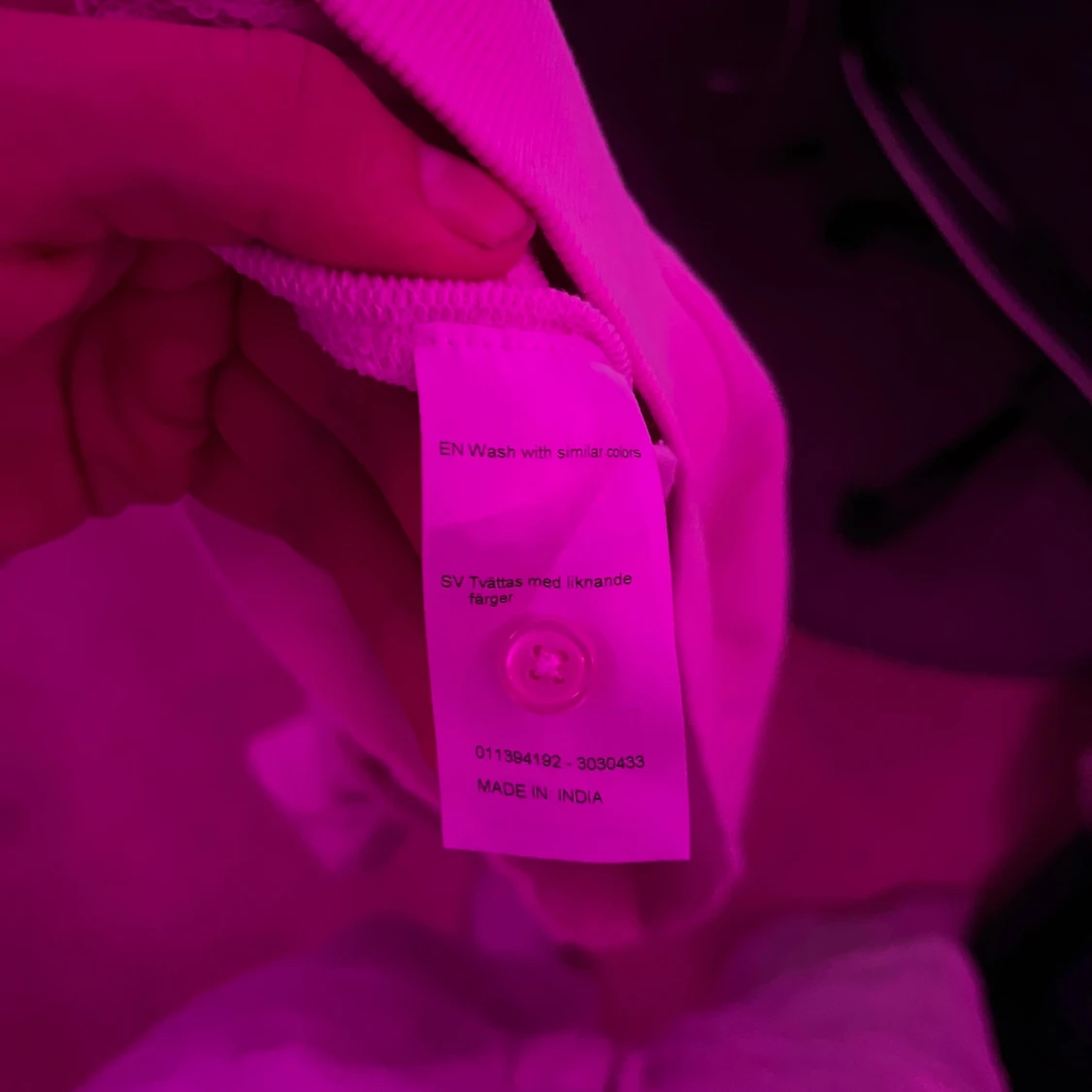 Vit pikétröja från Riley - 2