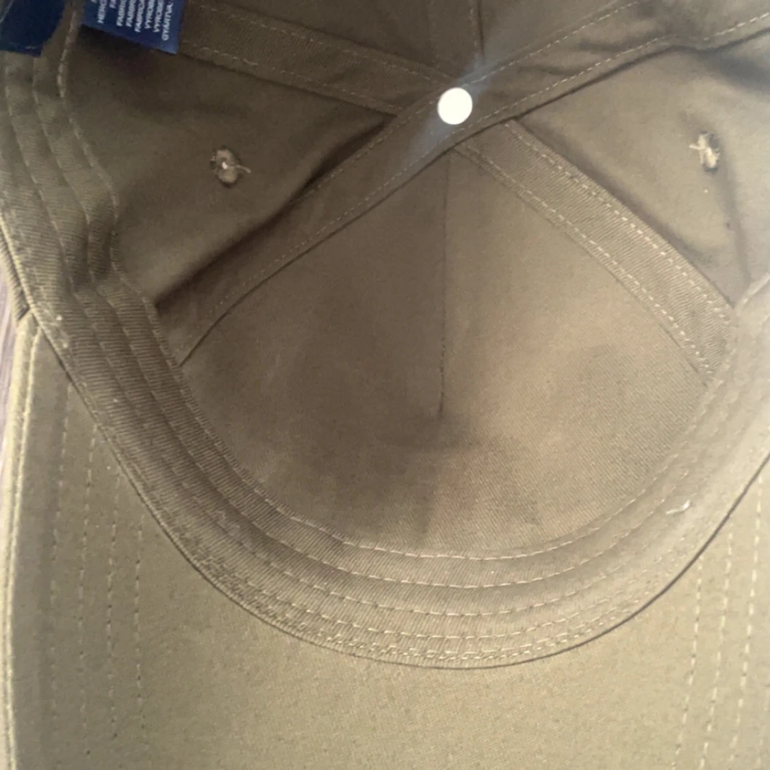 Olivgrön keps från GANT - 2