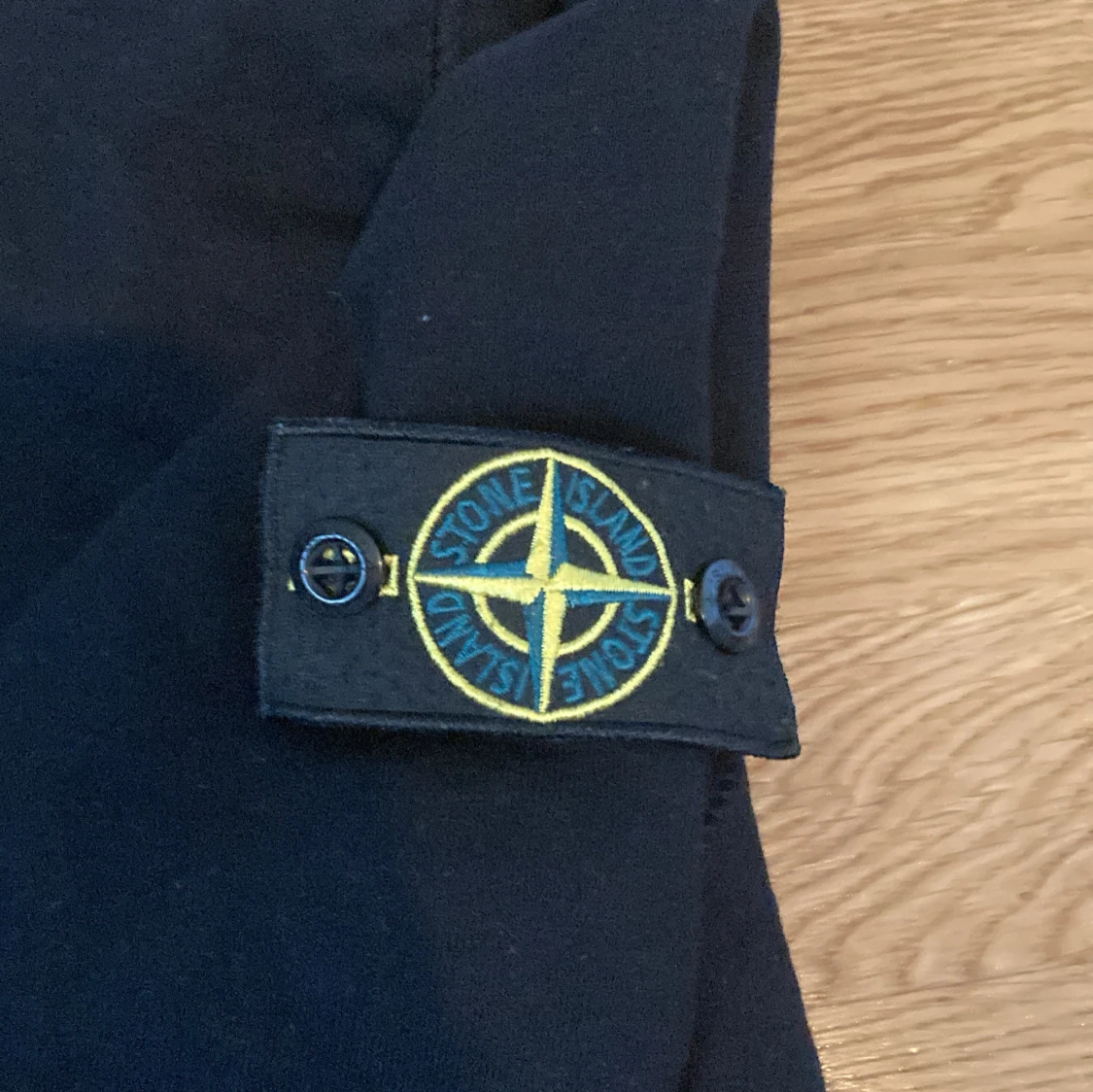Svart tröja från Stone Island - 1