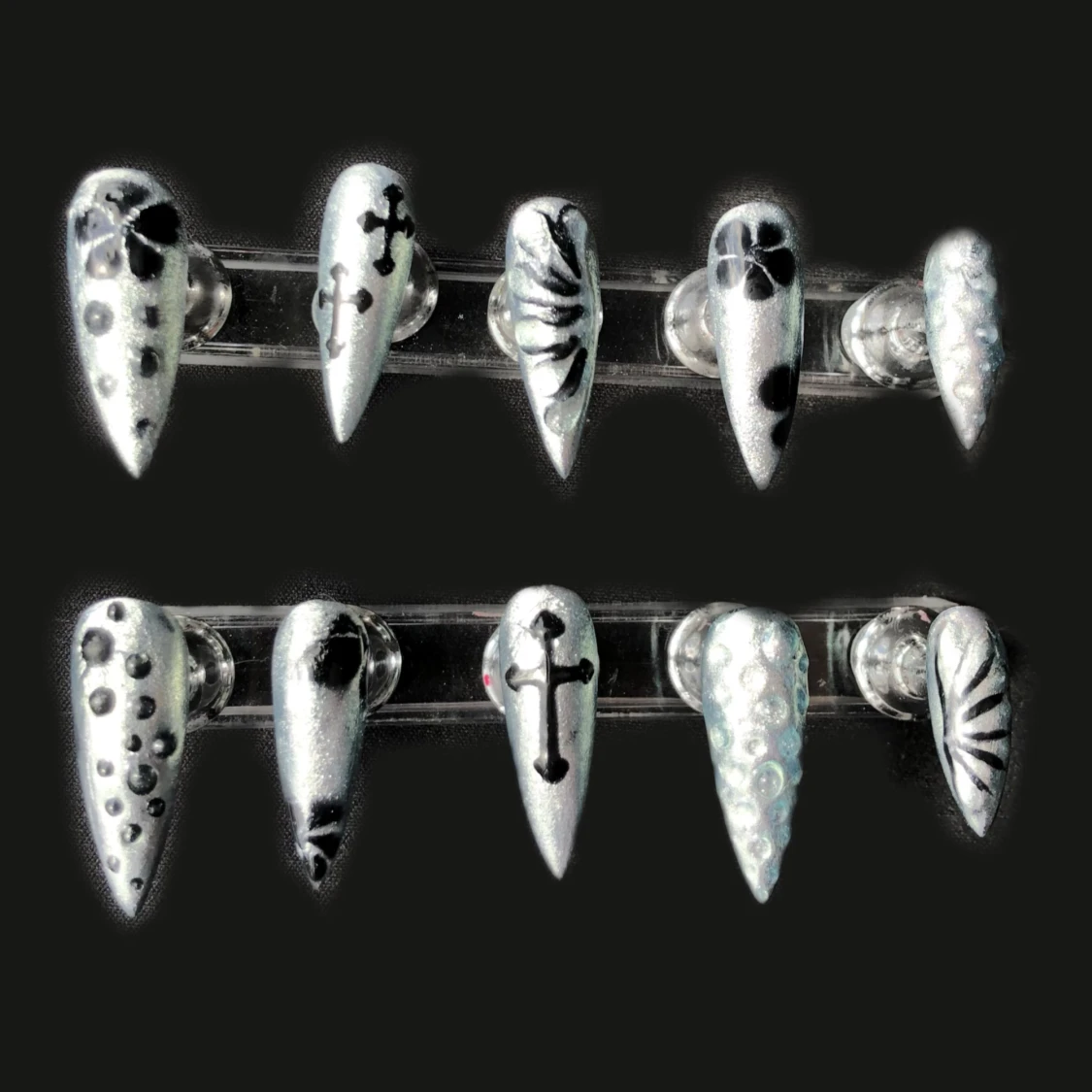 Handgjorda lösnaglar 