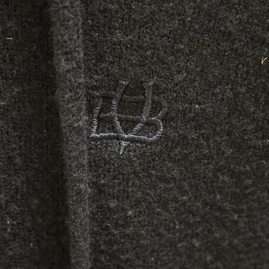 Mörkblå hoodie från Bvaldi - 1