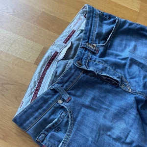 Tramarossa jeans - fint skick | slim passform | pris kan diskuteras vid snabb affär 💫