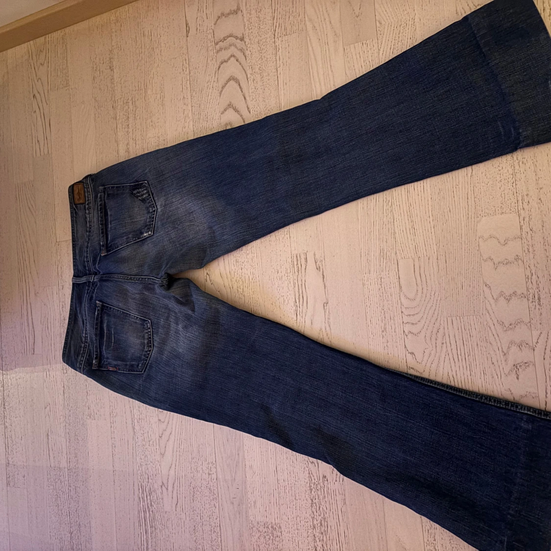 Blå bootcut jeans - 90