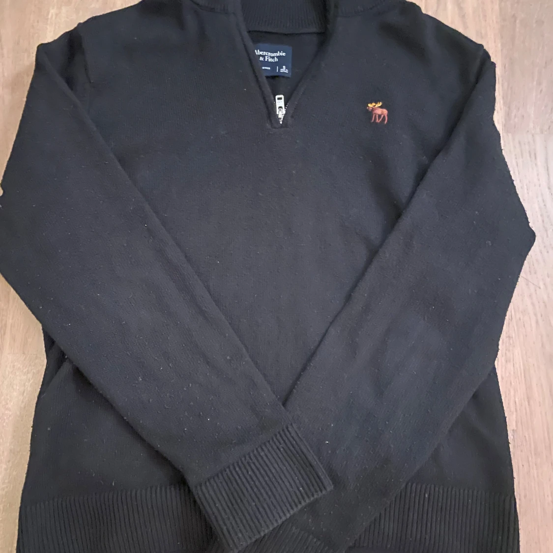 Svart tröja från Abercrombie & Fitch - 90