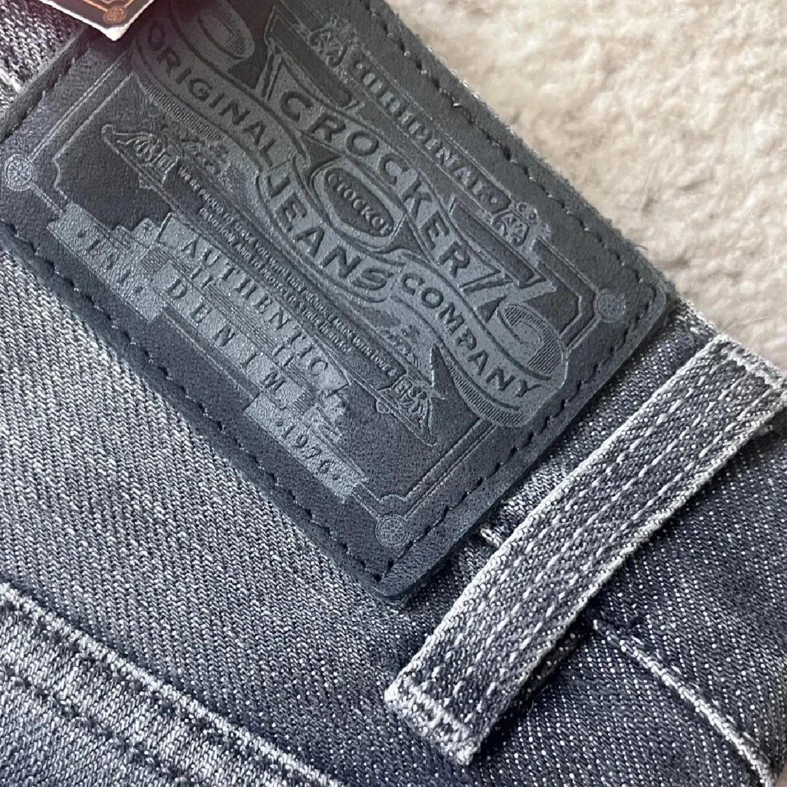 Grå jeans från Crocker - 91