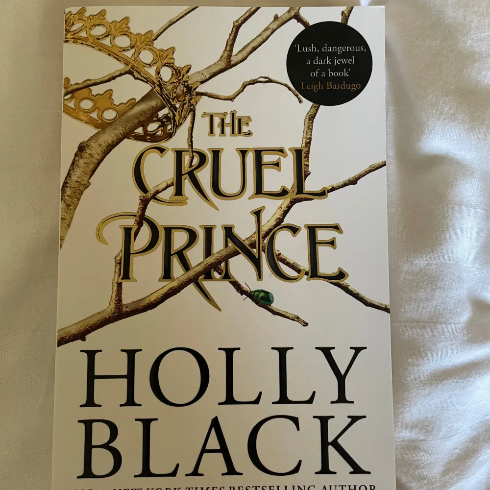 🎀PRIS KAN DISKUTERAS 🎀 The Cruel Prince är första boken ur ”the folk of the air” serien. Helt ny och oläst. Köpte för 199kr på Akademibokhandeln. Boken är på engelska!. Böcker.