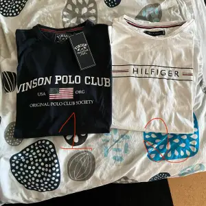 Säljer gammla t-shirts som är sparsamt använda. 1: Vinson Polo Club. 2: Tommy Hilfiger  Om du bara vill ha en tröja kostar det 75kr  Om du köper båda två samtidigt:125kr