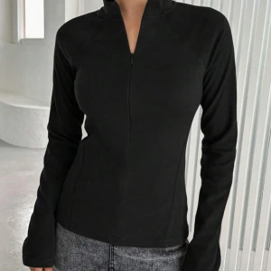 Träningströja - Träningströja med dragkedja🩷 storlek S men passar även xs🩷aldrig använd🩷