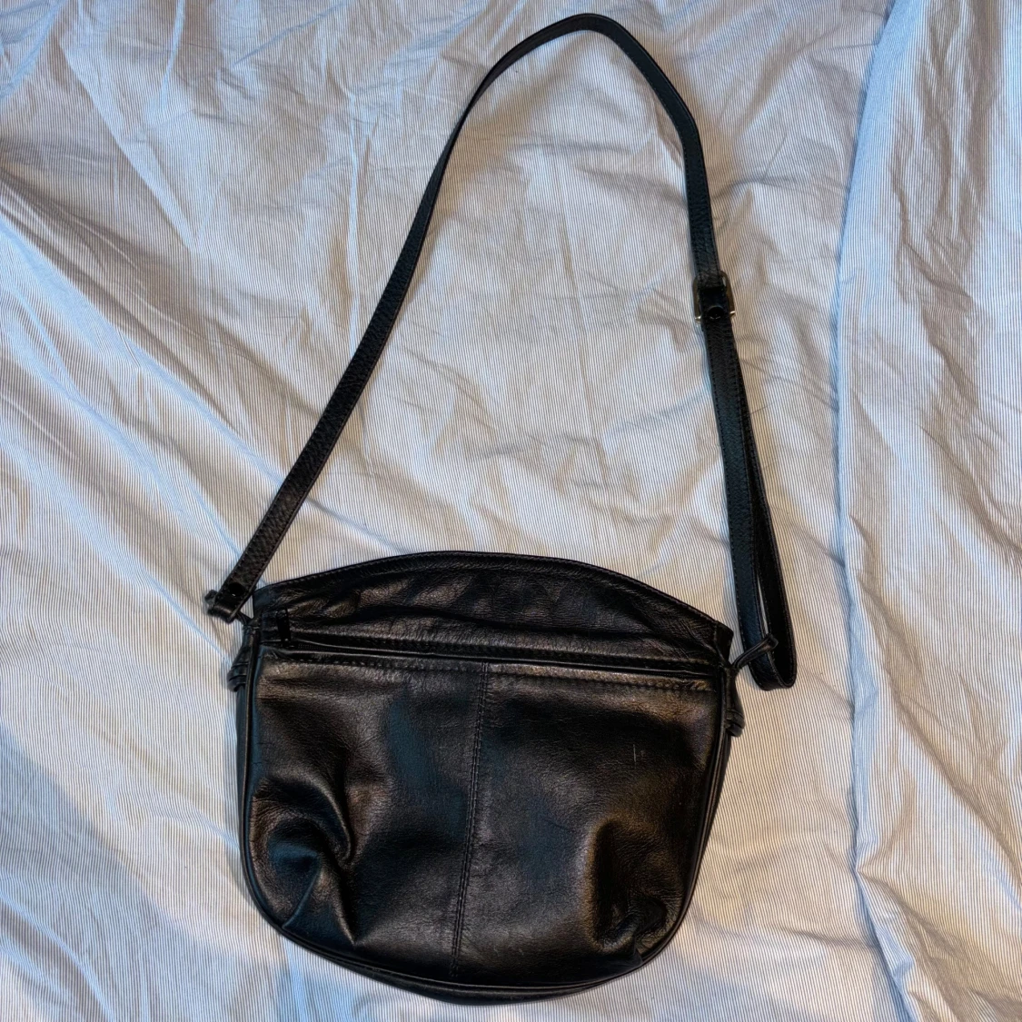 Svart axelväska från Fancy - 90