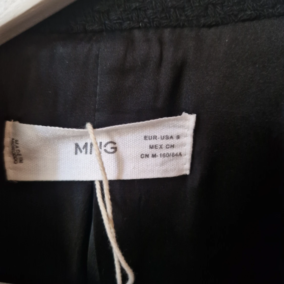 Mango svart kavaj, stolek M, helt oanvänt - 93