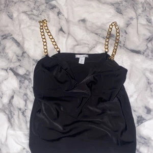 #Newyorker - Ett jätte snyggt linne (bandet har inte färgats av) aldrig kommit till användning 