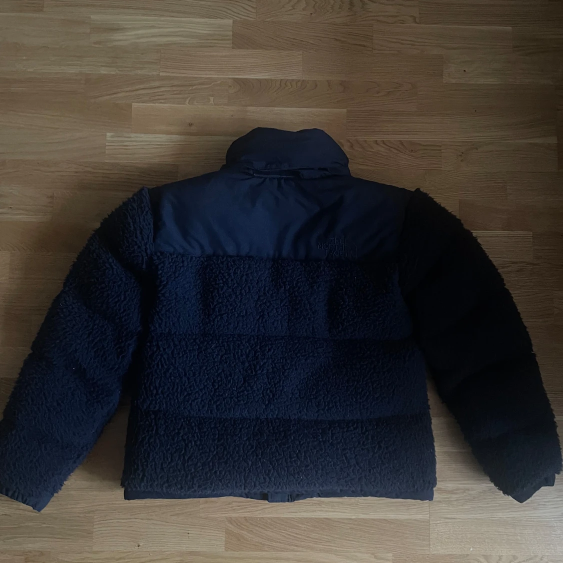 The North Face Sherpa Nuptse Jacka - 90