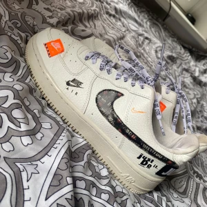 Nike air force 1 - Trendiga Nike air force 1 med just do it