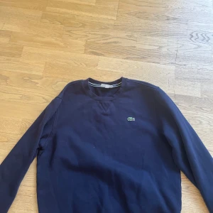Lacoste tröja - Helt ny