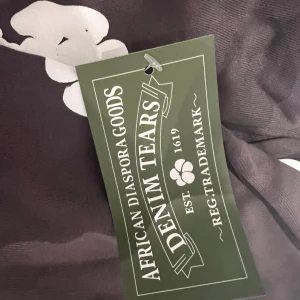 Denim TearsCotton Wreath hoodie - Storlek M oanvända 