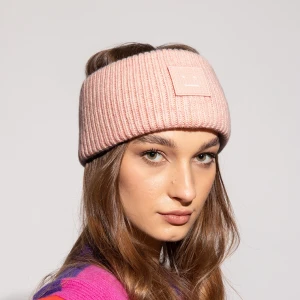 Acne Studios Headband - Så snyggt pannband men kommer inte till användning!