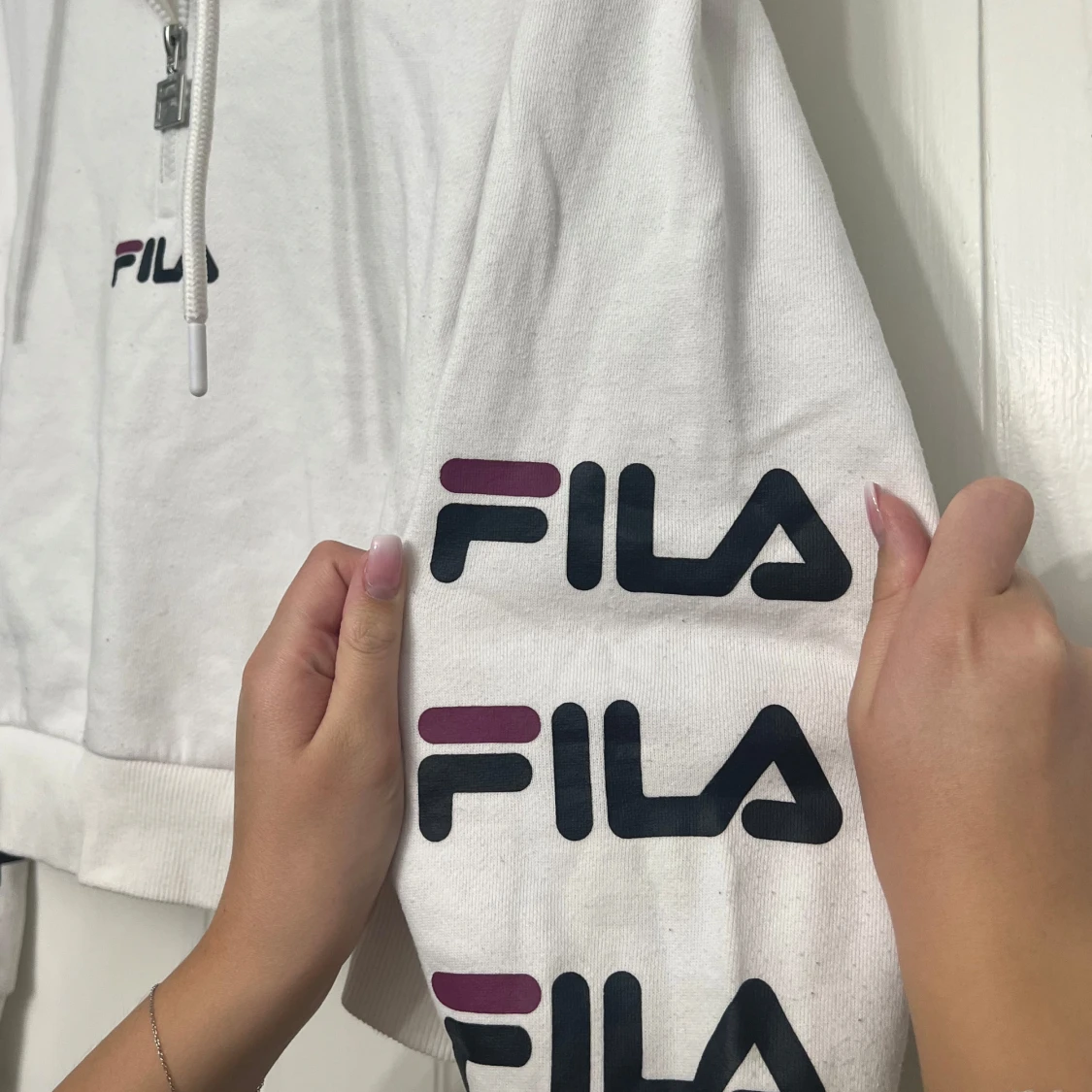 Vit hoodie från FILA - 90