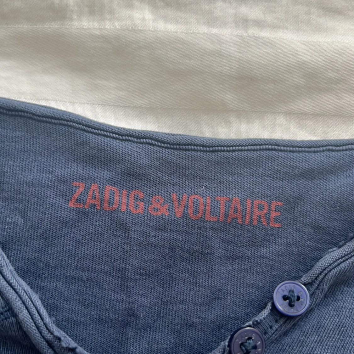 Snygg långärmad zadig tröja - 90