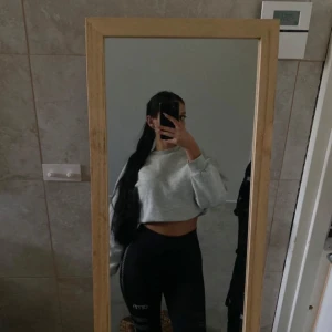 Aim’n träningstights - Otroligt sköna Använda  Passar ej längre därav behöver jag bli av med de