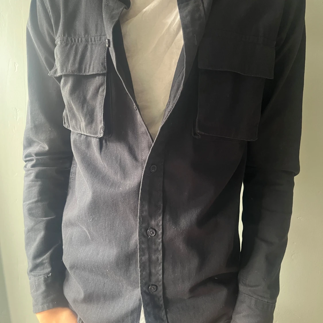 Svart overshirt 