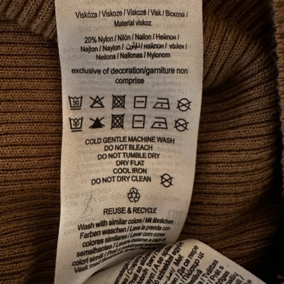 Brun ribbad topp från ONLY - 2