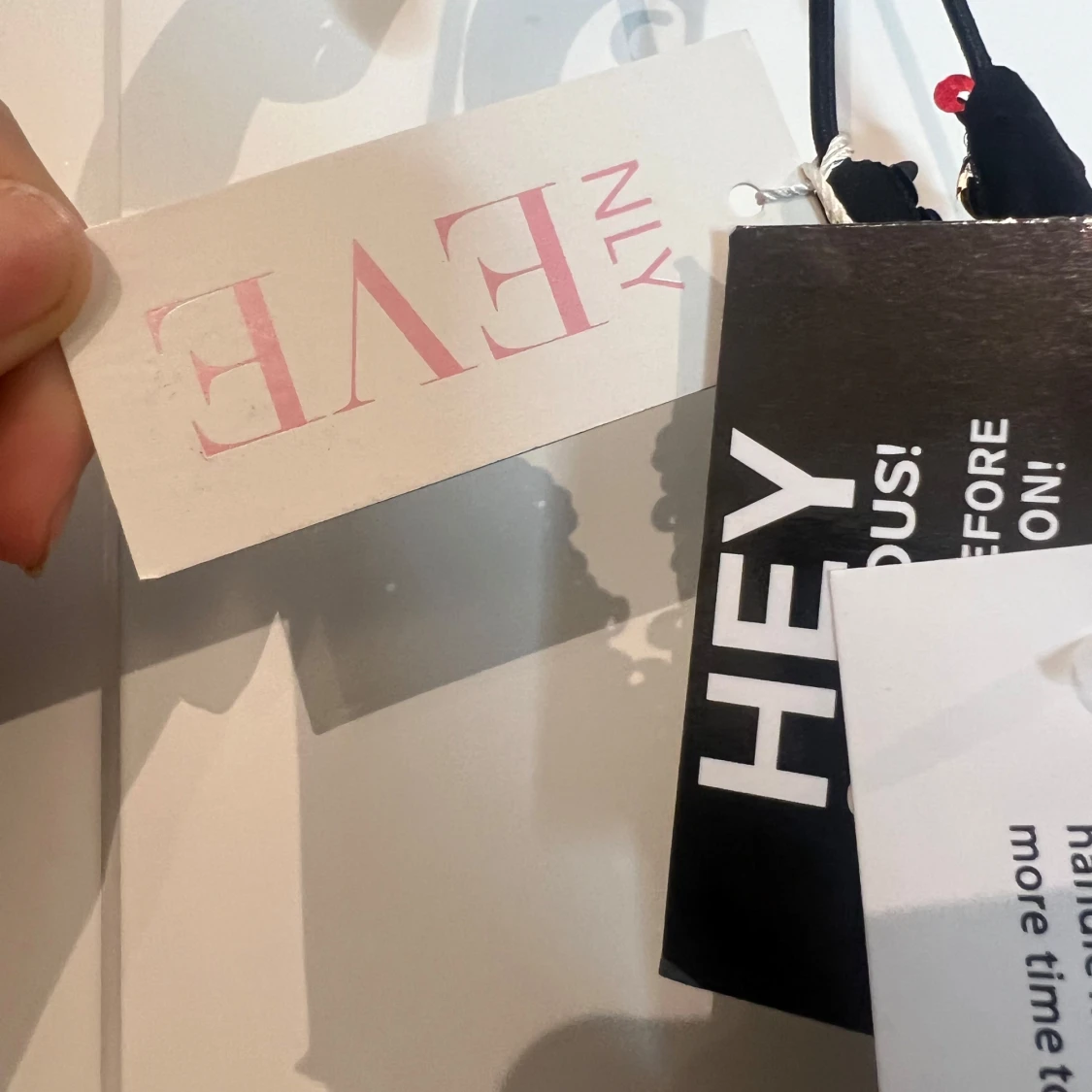 Flerfärgad paljettklänning från NLY Eve - 2