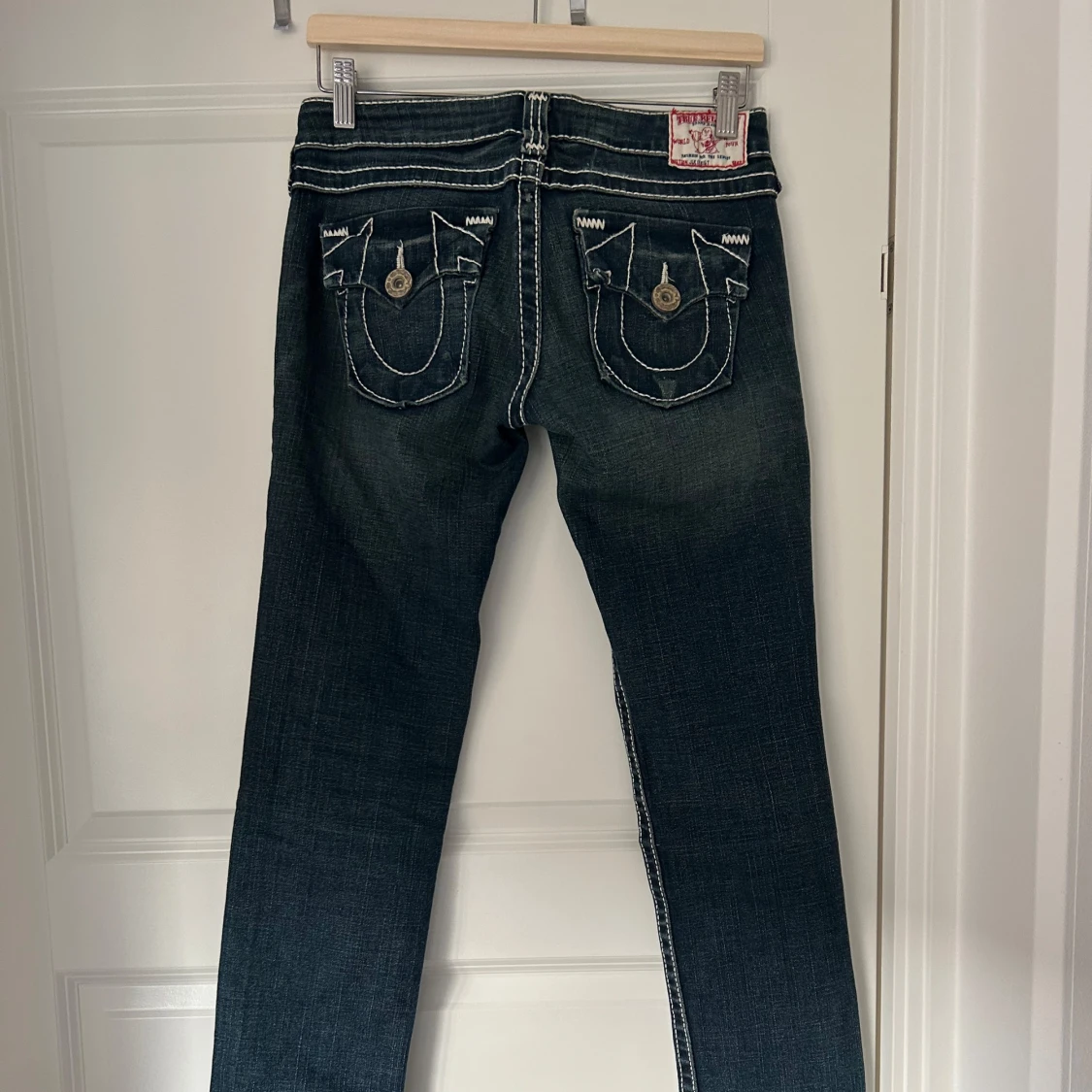 Mörkblå jeans från True Religion - 90