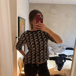 cool topp - asnajs tröja!!!