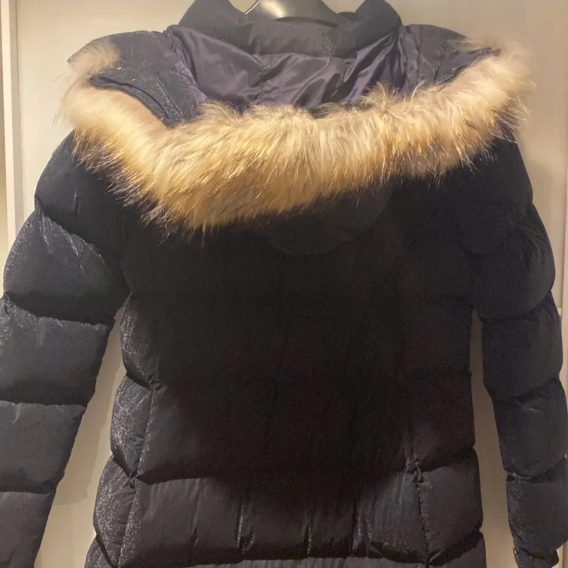 Svart dunjacka från Moncler - 90