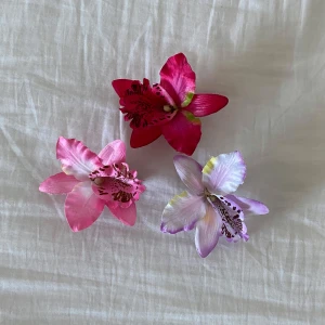 Blommor hårspännen hair clips - Söta! 