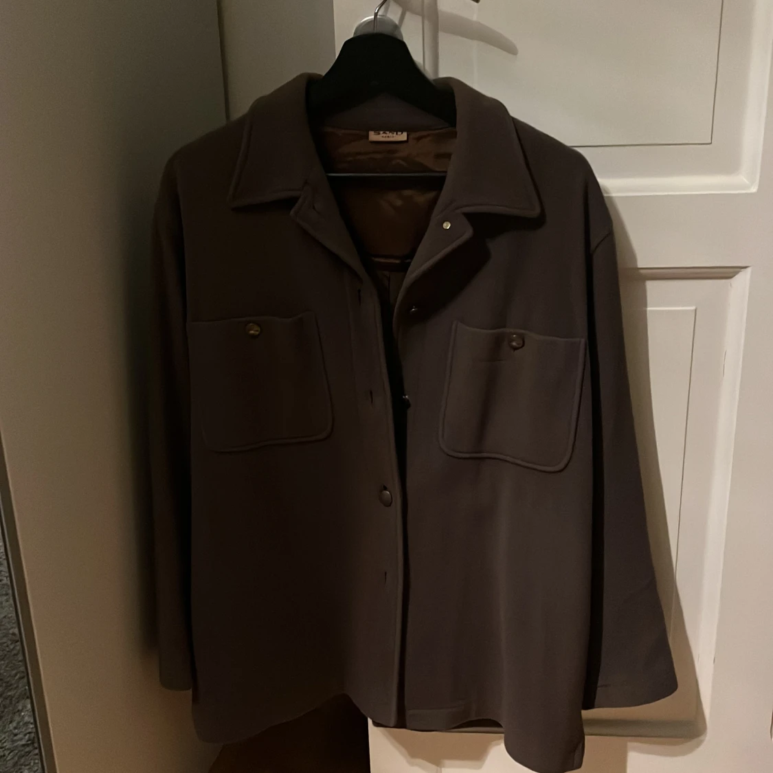 Brun overshirt från Sand